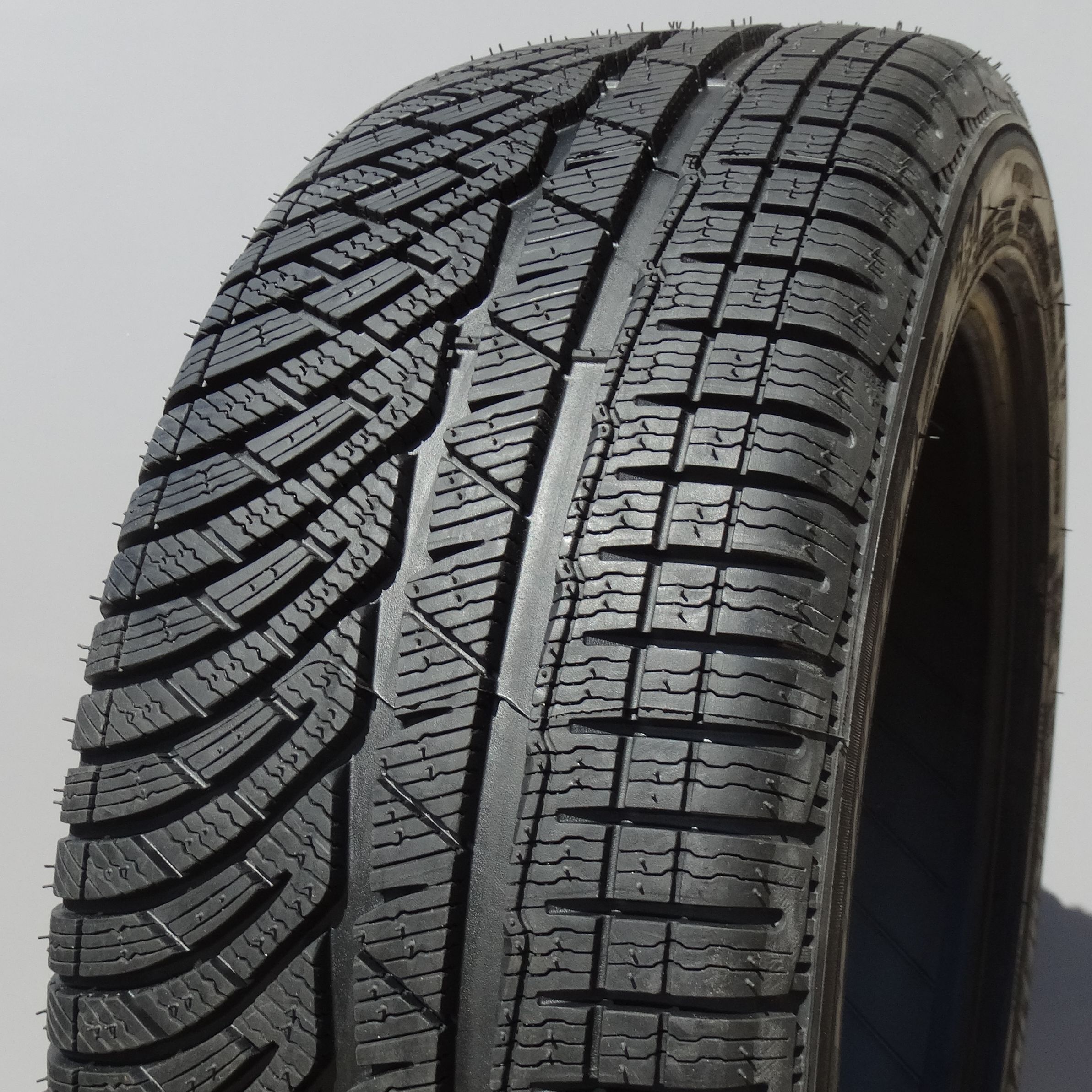 MICHELIN PILOT ALPIN PA4