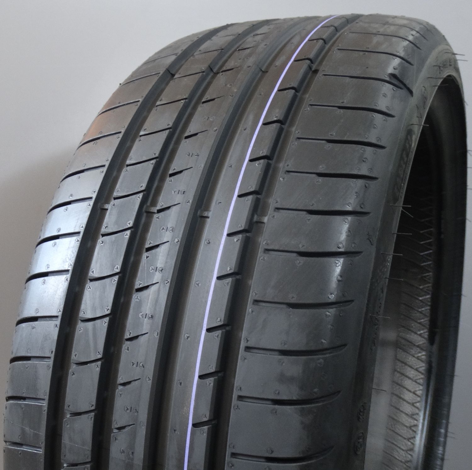 GOODYEAR EAGLE F1 ASYMMETRIC 5