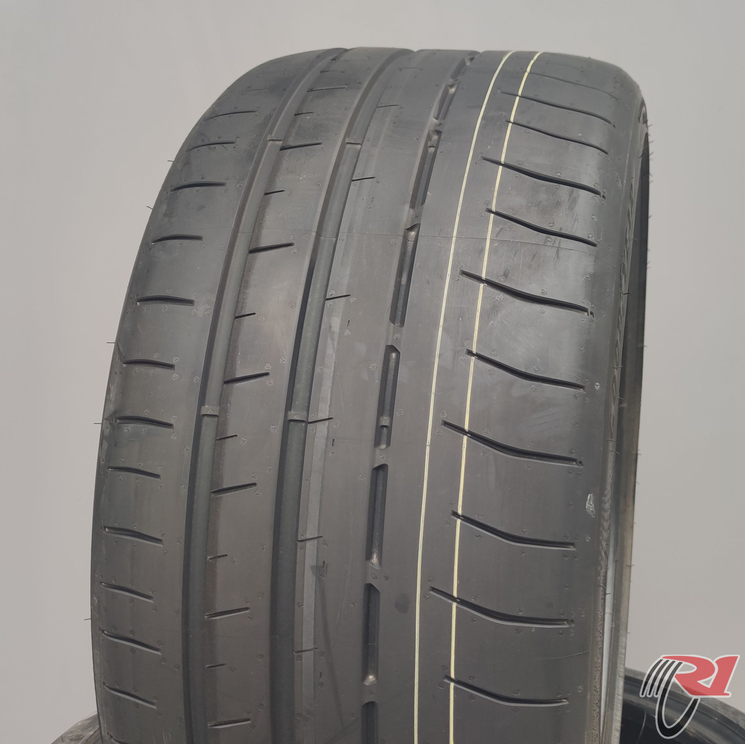 GOODYEAR EAGLE F1 SUPERSPORT R