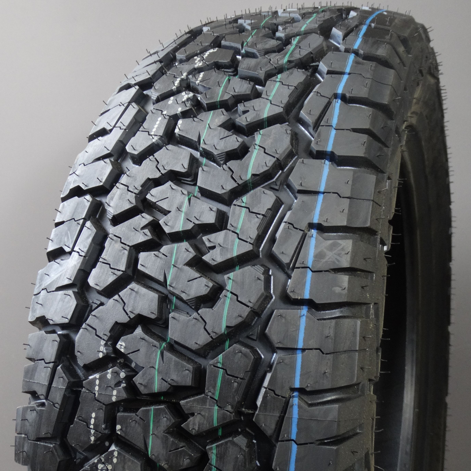 ROADCRUZA RA1100 235/65 R18