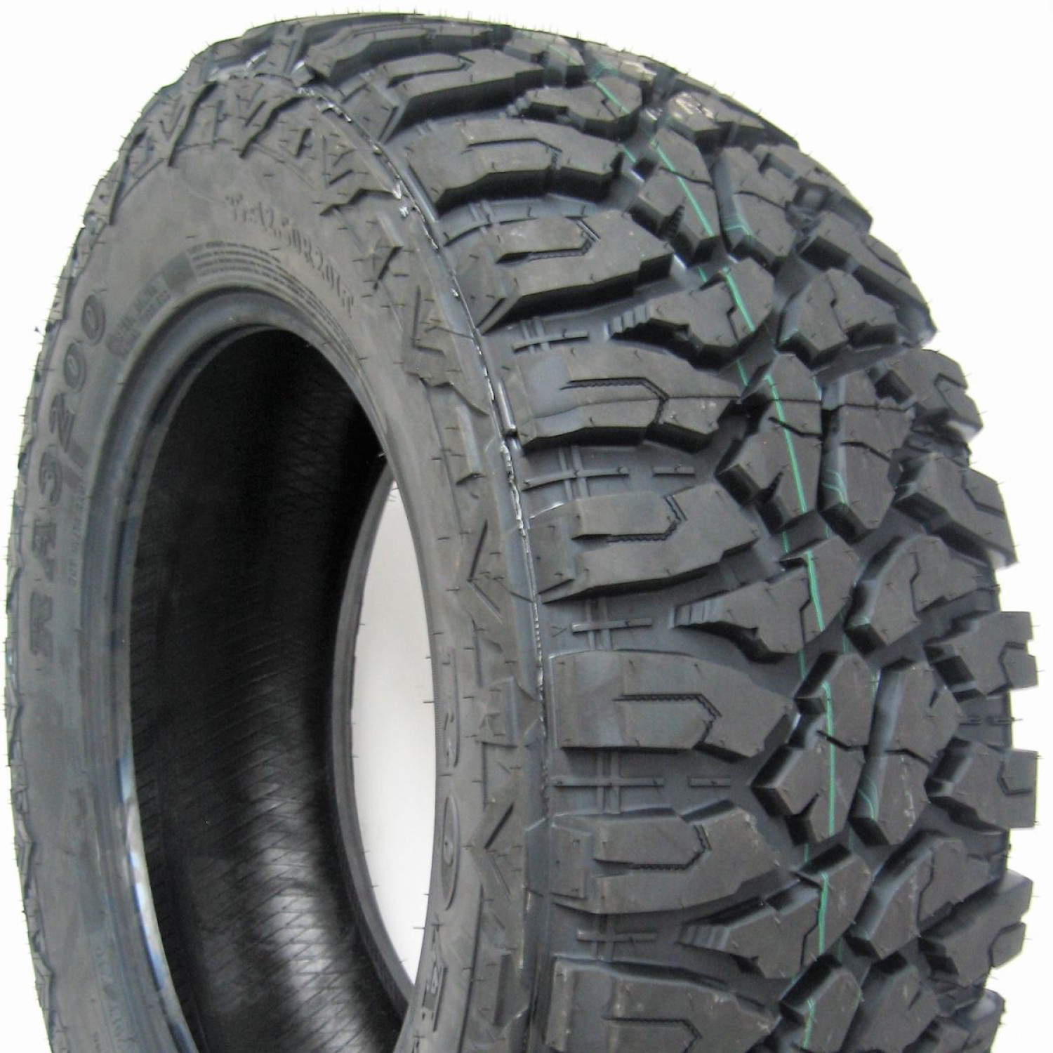 ROADCRUZA RA3200 33/12.5 R22