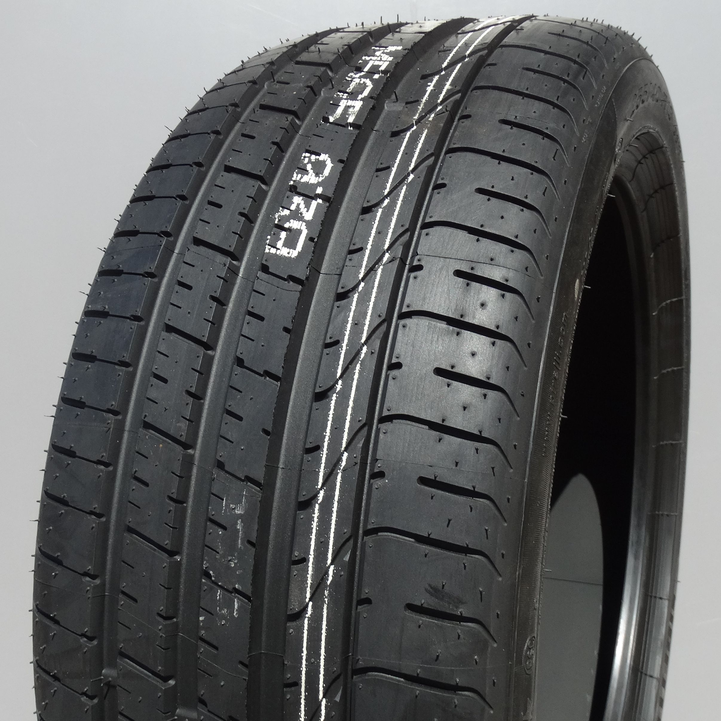 PIRELLI P ZERO