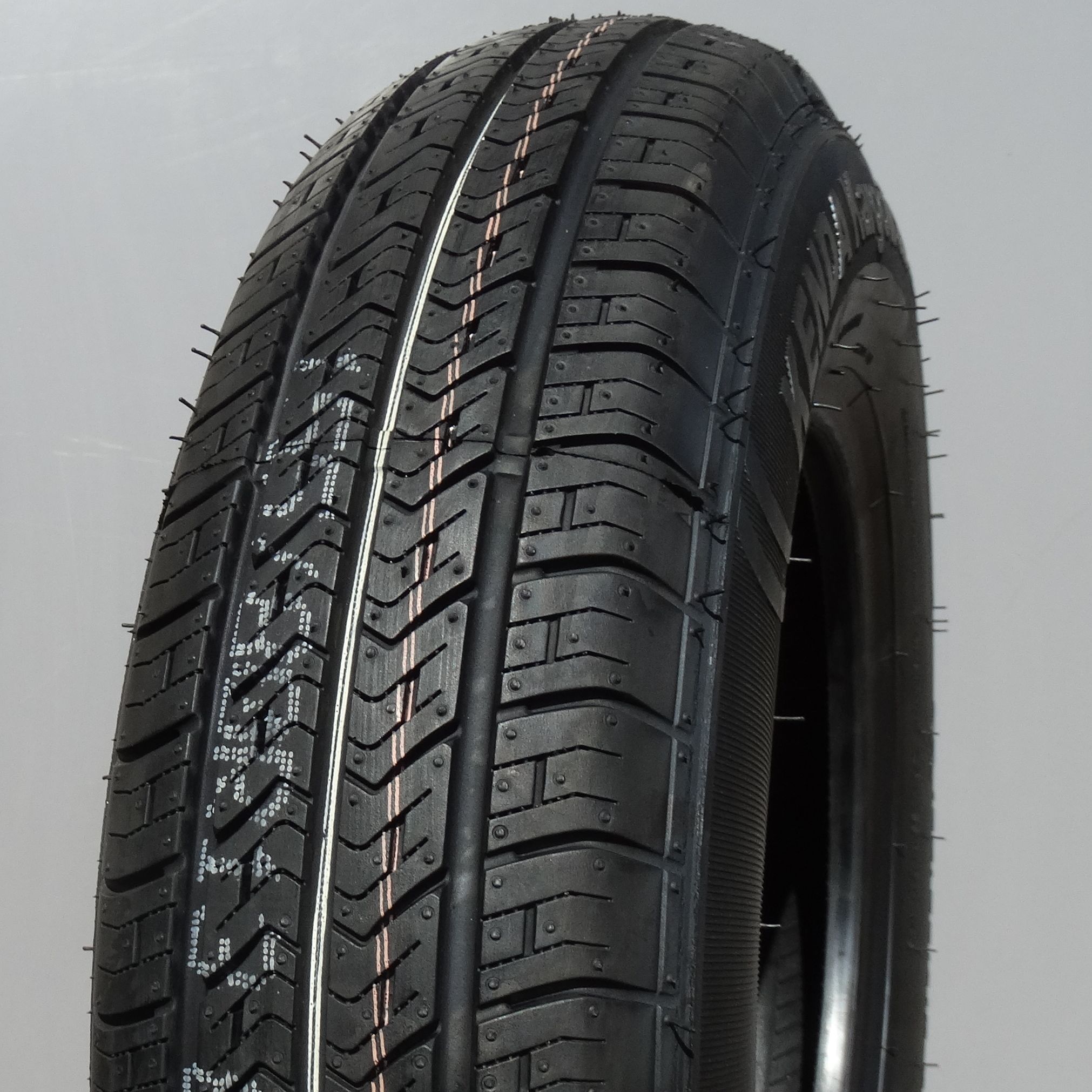 KENDA KR209 KARGOTRAIL 3G (C)