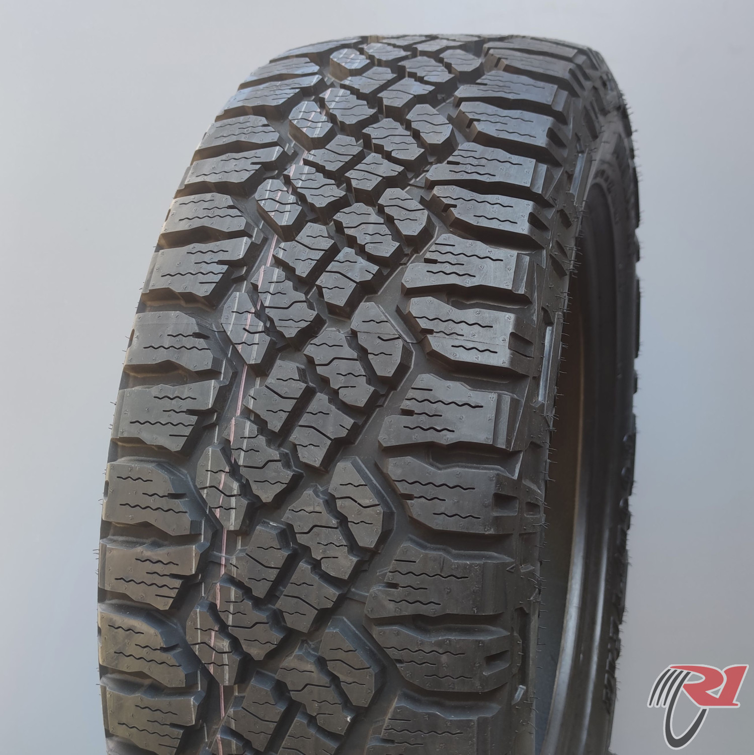 GOODYEAR WRANGLER DURATRAC RT