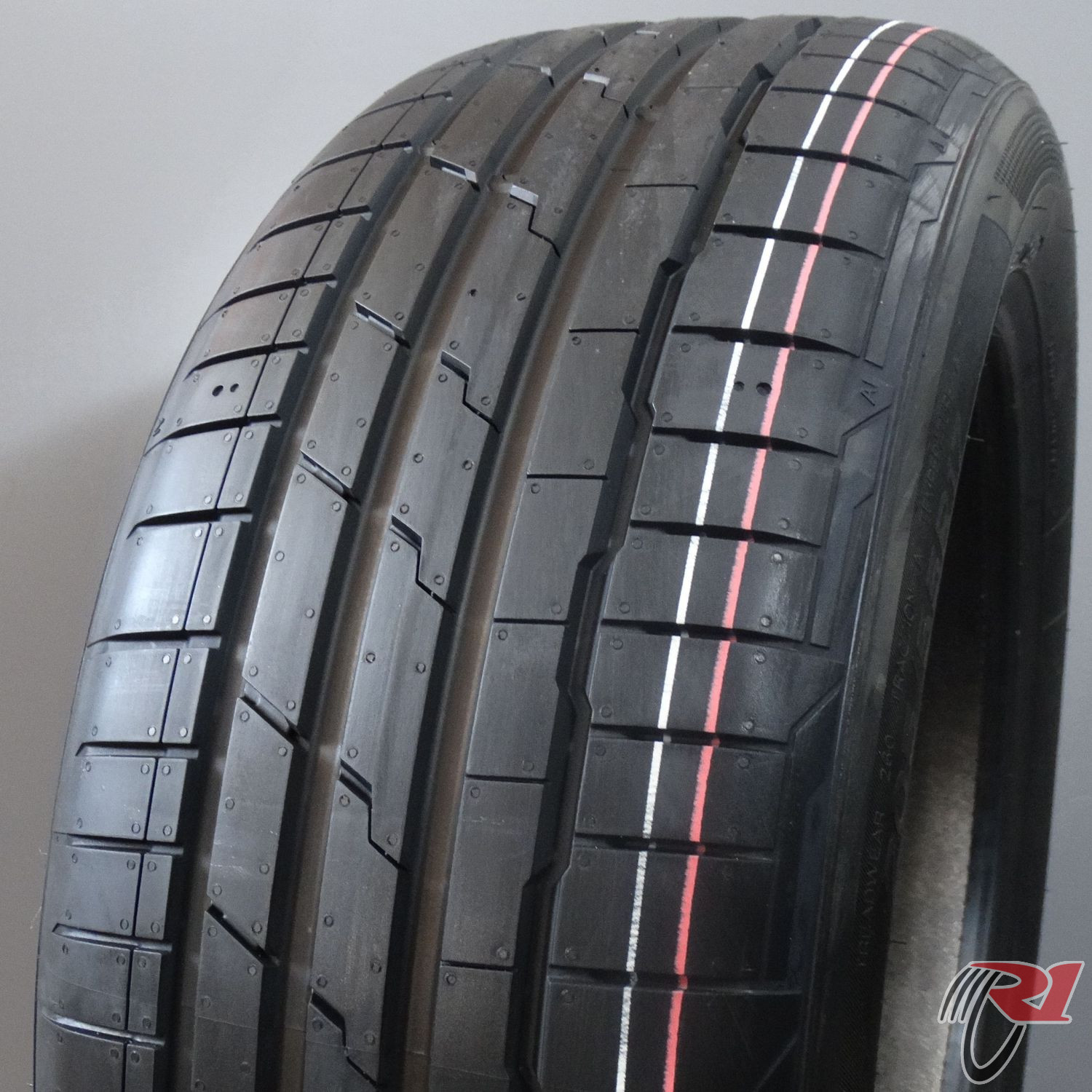 Hankook K127E VENTUS S1 EVO 3