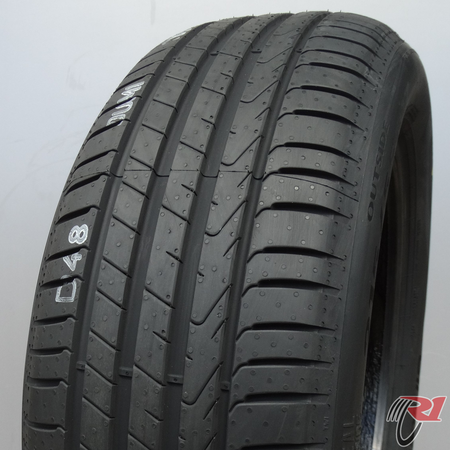 PIRELLI CINTURATO P7