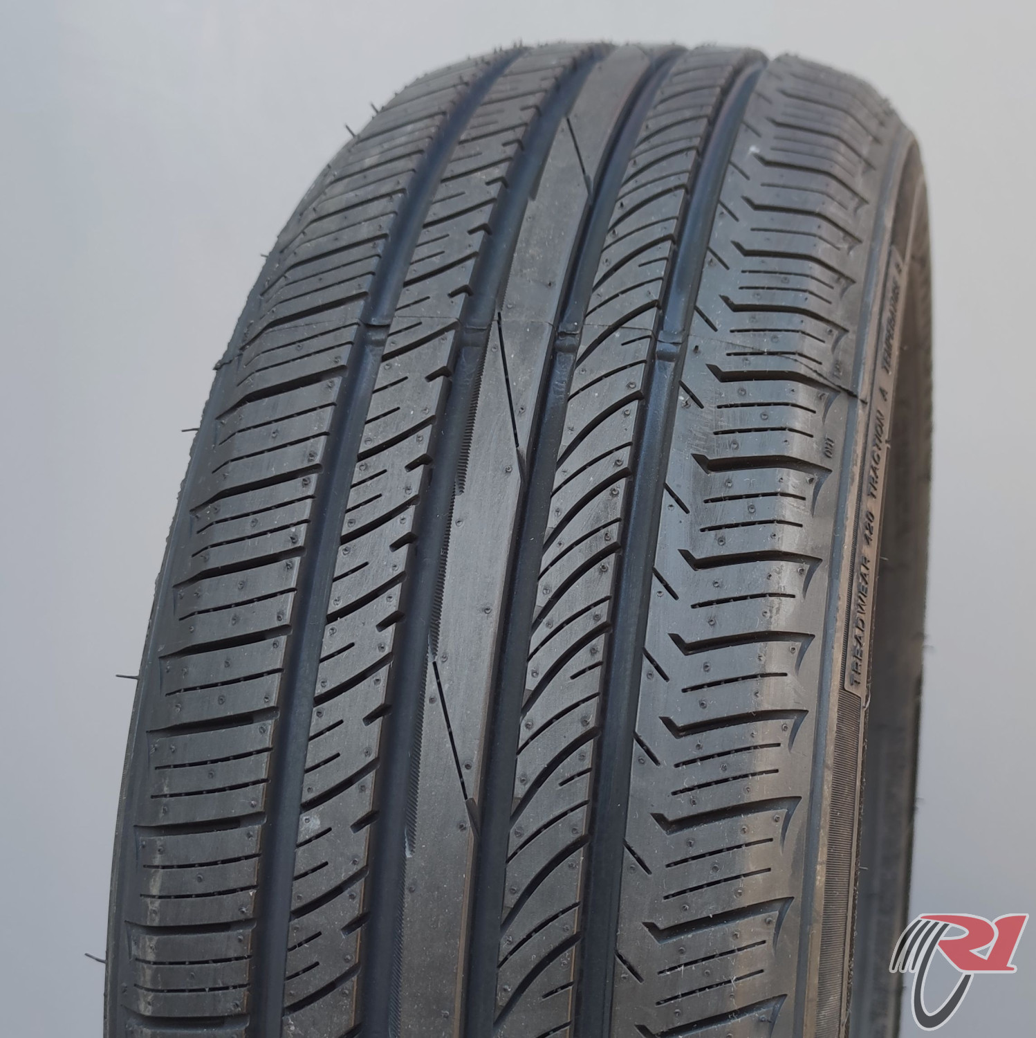 Sunny NP226 195/55 R15