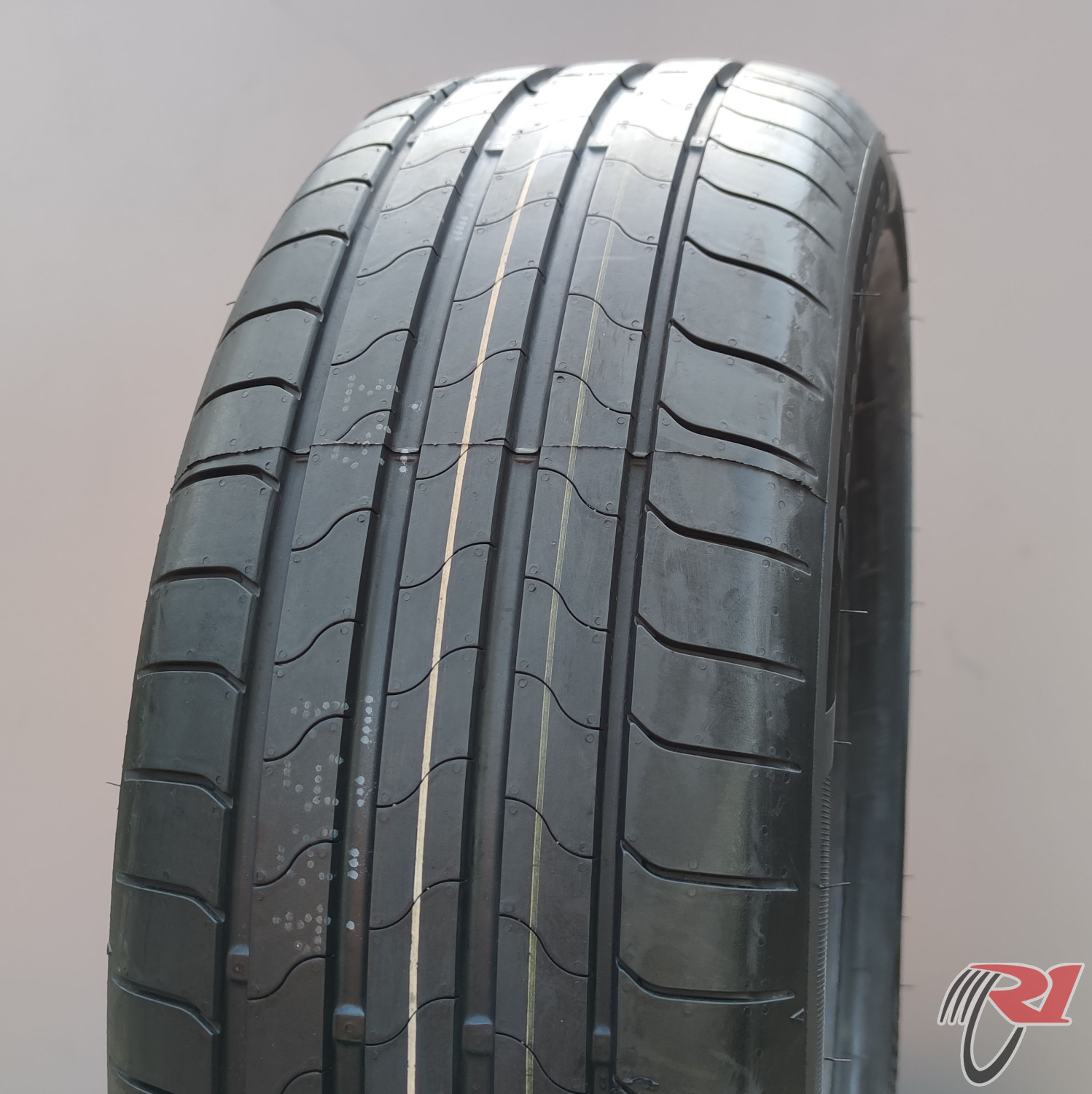 Bridgestone TURANZA 6
