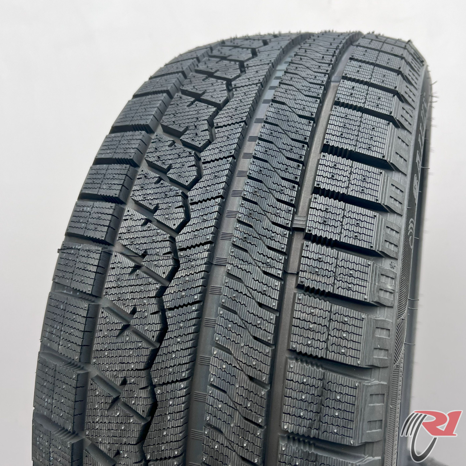 DYNAMO NORDIC 205/55 R16